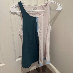 Women's Two-Tone Sleeveless workout Top - Teal and White
